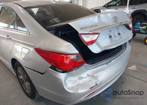 2013 Hyundai Sonata Gls z USA, uszkodzony, nr VIN 5NPEB4AC9DH591227